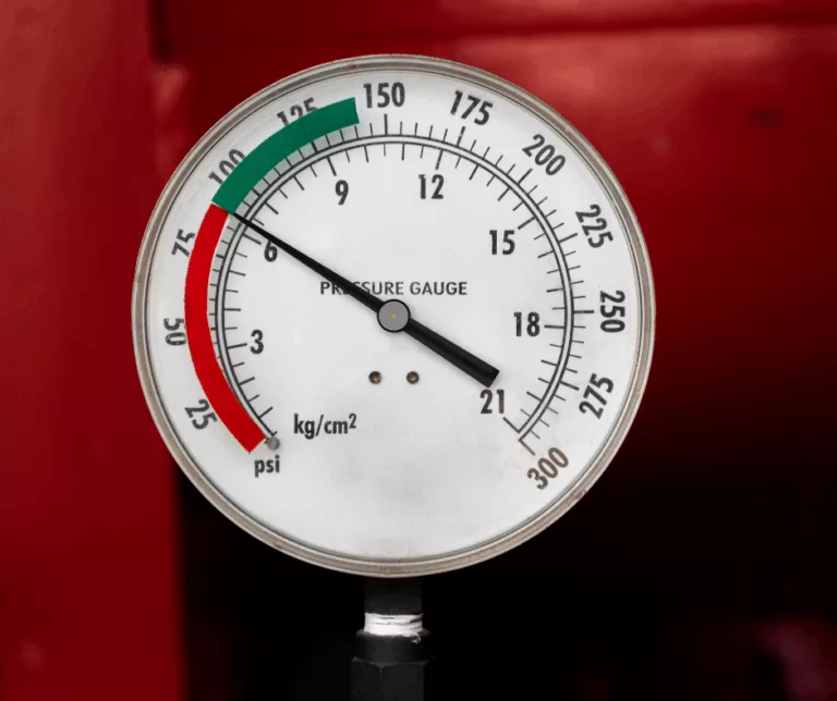 Industrial hose pressure ratings are integral for facility safety.